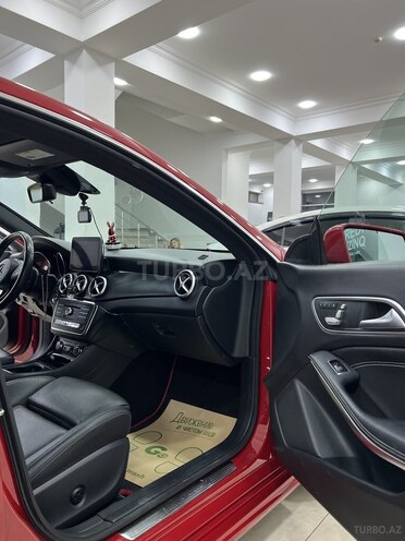 Mercedes CLA 250 2018, 95,000 km - 2.0 l - Bakı