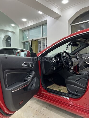 Mercedes CLA 250 2018, 95,000 km - 2.0 l - Bakı