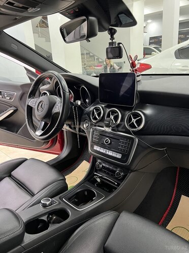 Mercedes CLA 250 2018, 95,000 km - 2.0 l - Bakı