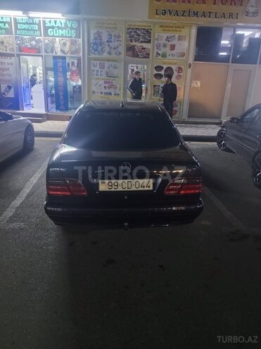 Mercedes E 270 2000, 555,290 km - 2.7 l - Bakı