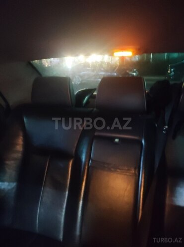 Mercedes E 270 2000, 555,290 km - 2.7 l - Bakı