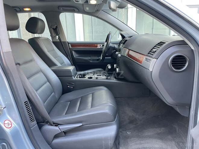 Volkswagen Touareg 2003, 208,000 km - 3.2 l - Bakı