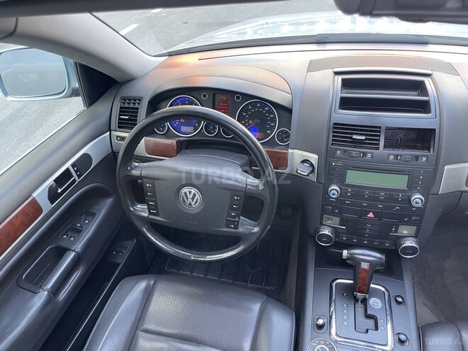 Volkswagen Touareg 2003, 208,000 km - 3.2 l - Bakı