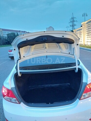 Hyundai Accent 2011, 202,000 km - 1.6 l - Bakı