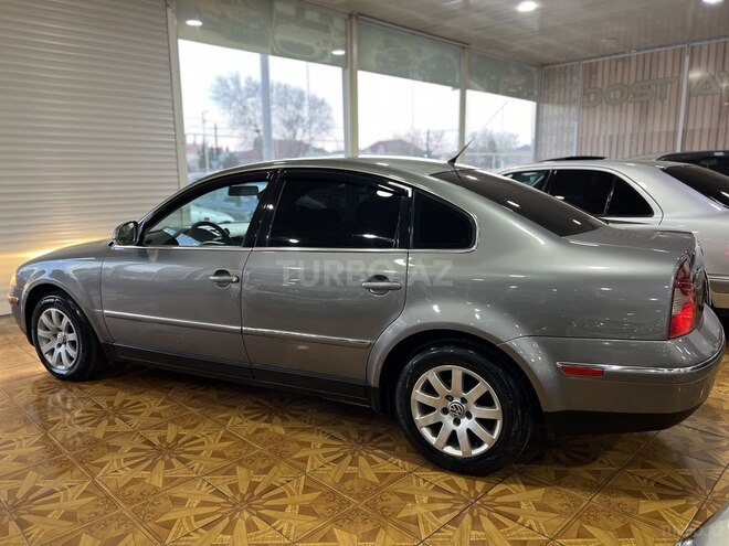 Volkswagen Passat 2004, 338,000 km - 1.8 l - Sumqayıt
