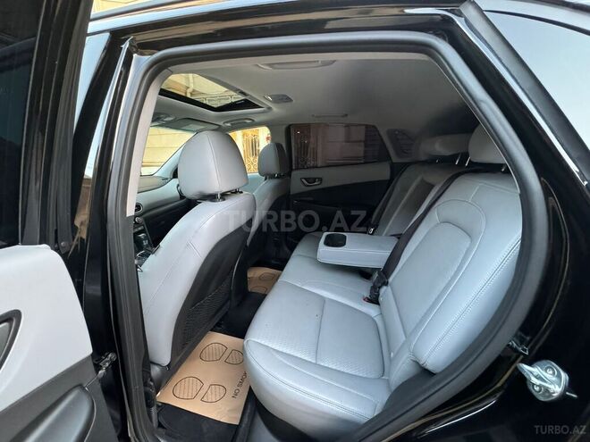 Hyundai Kona 2020, 26,000 km - 1.6 l - Bakı