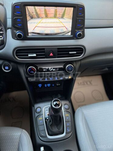 Hyundai Kona 2020, 26,000 km - 1.6 l - Bakı