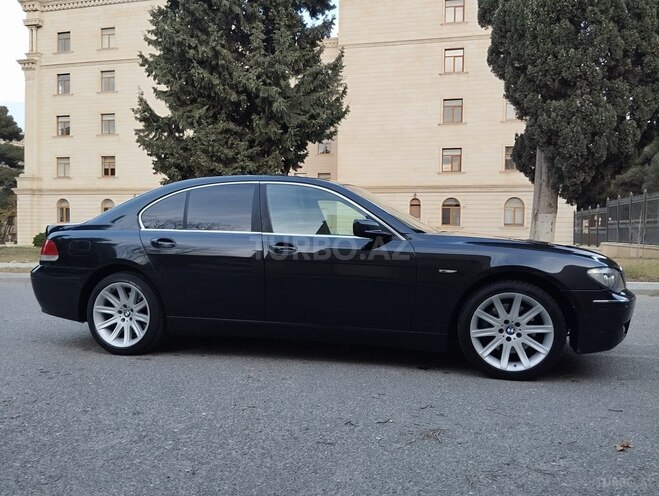 BMW 745 2004, 321,568 km - 4.4 l - Bakı