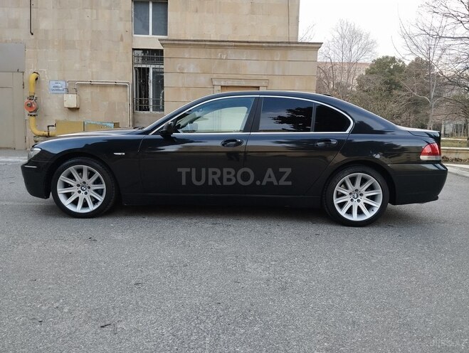 BMW 745 2004, 321,568 km - 4.4 l - Bakı