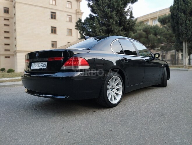 BMW 745 2004, 321,568 km - 4.4 l - Bakı