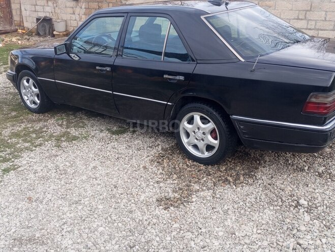 Mercedes E 200 1995, 555,555 km - 2.0 l - Şamaxı