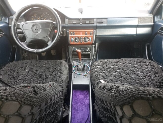 Mercedes E 200 1995, 555,555 km - 2.0 l - Şamaxı