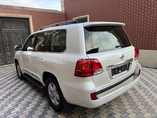 Toyota Land Cruiser 2015, 134,000 km - 4.6 л - Bakı