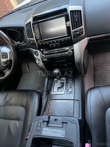 Toyota Land Cruiser 2015, 134,000 km - 4.6 л - Bakı