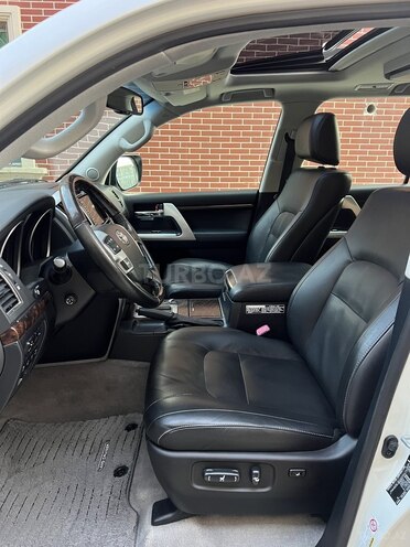 Toyota Land Cruiser 2015, 134,000 km - 4.6 л - Bakı