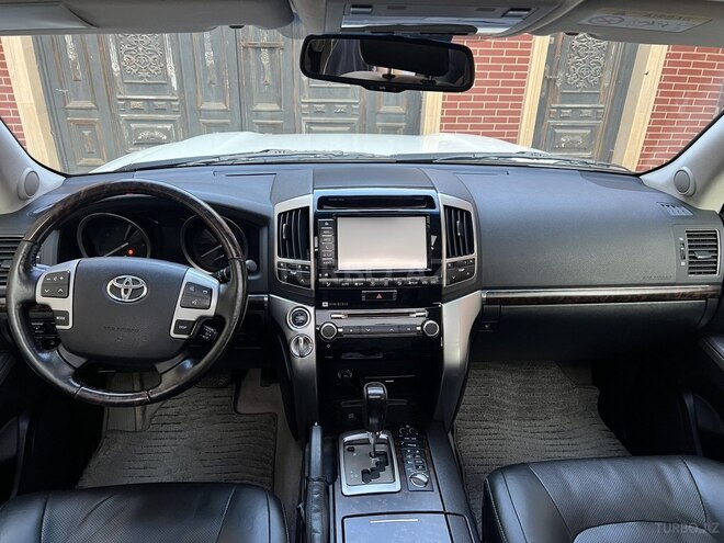 Toyota Land Cruiser 2015, 134,000 km - 4.6 л - Bakı