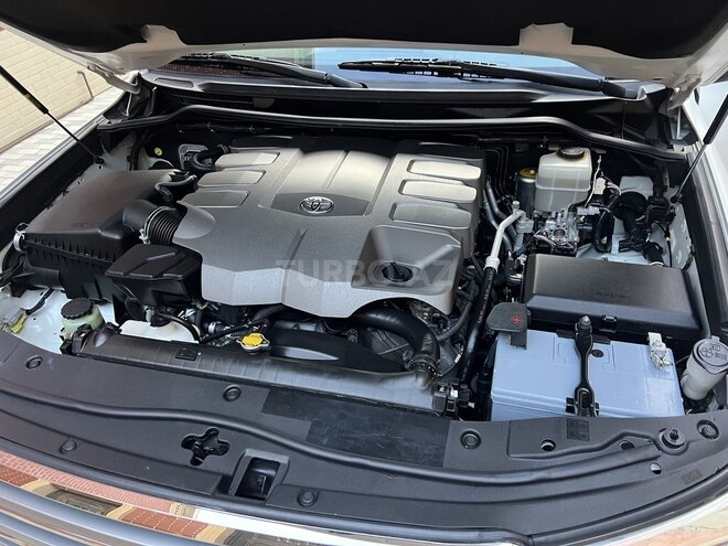 Toyota Land Cruiser 2015, 134,000 km - 4.6 л - Bakı