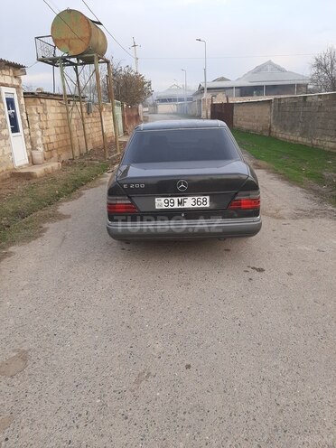 Mercedes E 200 1992, 345,236 km - 2.0 л - Şirvan