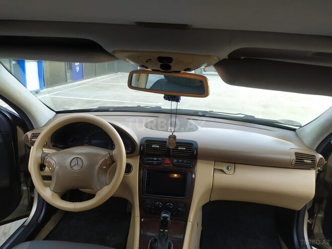 Mercedes C 240 2001, 250,000 km - 2.4 л - Bakı