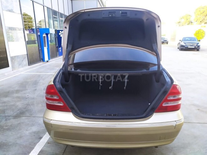 Mercedes C 240 2001, 250,000 km - 2.4 л - Bakı