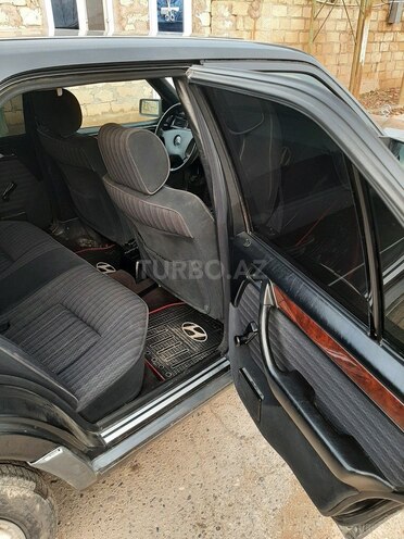 Mercedes E 200 1992, 345,236 km - 2.0 л - Şirvan
