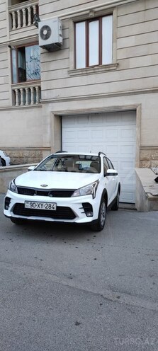 Kia Rio X-Line 2021, 27,615 km - 1.4 л - Bakı