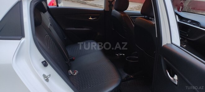 Kia Rio X-Line 2021, 27,615 km - 1.4 л - Bakı