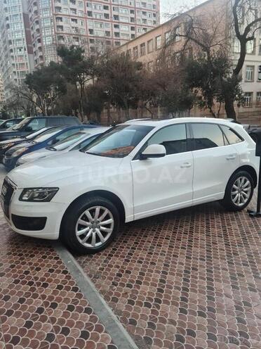 Audi Q5 2010, 195,000 km - 2.0 l - Bakı