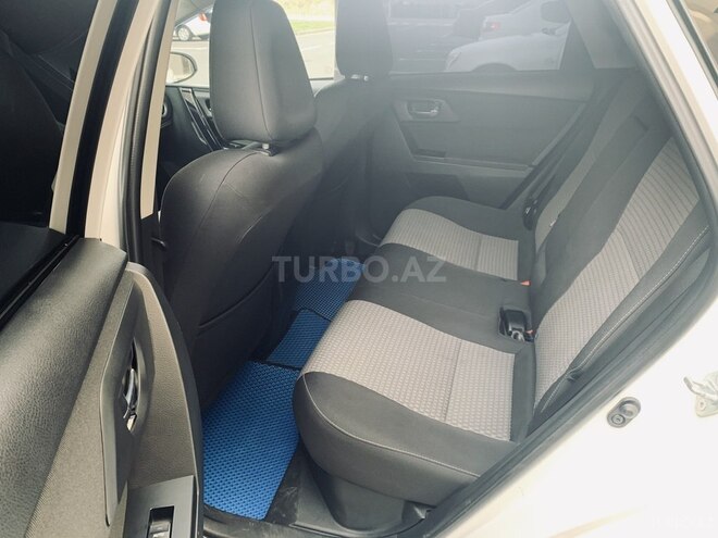 Toyota Auris 2017, 165,000 km - 1.8 л - Bakı