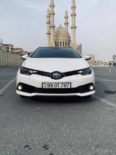 Toyota Auris 2017, 165,000 km - 1.8 л - Bakı