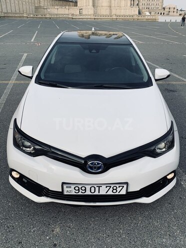 Toyota Auris 2017, 165,000 km - 1.8 л - Bakı
