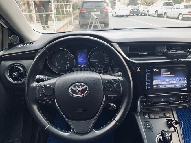 Toyota Auris 2017, 165,000 km - 1.8 л - Bakı