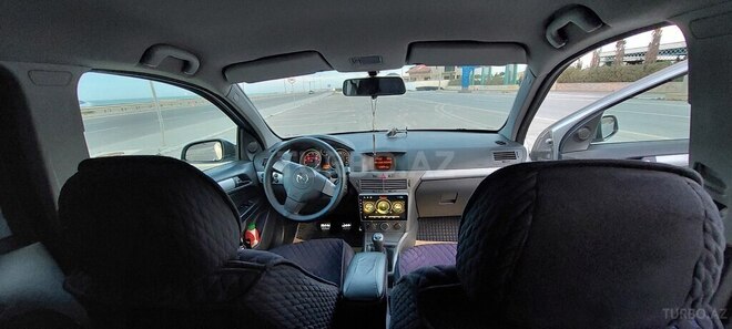 Opel Astra 2006, 315,000 km - 1.3 л - Bakı