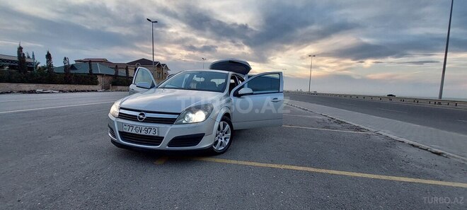 Opel Astra 2006, 315,000 km - 1.3 л - Bakı