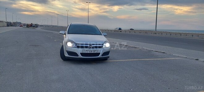 Opel Astra 2006, 315,000 km - 1.3 л - Bakı