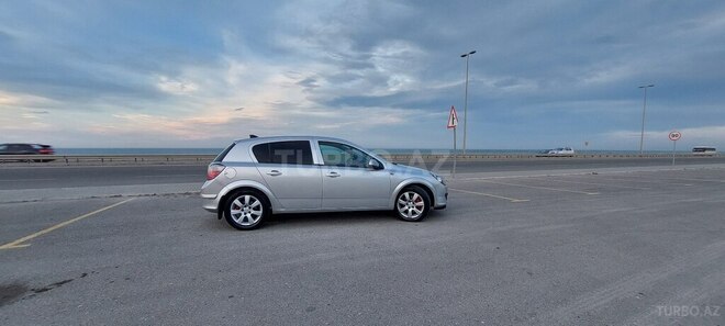 Opel Astra 2006, 315,000 km - 1.3 л - Bakı