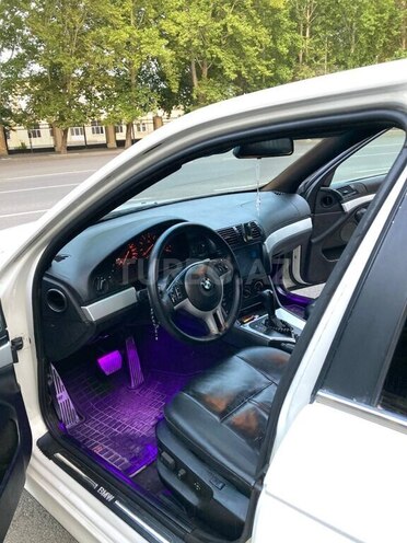 BMW 525 2000, 393,000 km - 2.5 л - Mingəçevir