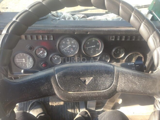 KamAz 53202 1990, 300,000 km - 11.0 l - Beyləqan