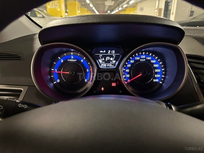 Hyundai Elantra 2014, 208,000 km - 1.6 л - Gəncə