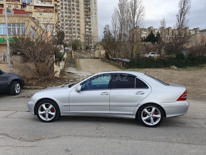 Mercedes C 240 2000, 265,000 km - 2.4 l - Bakı