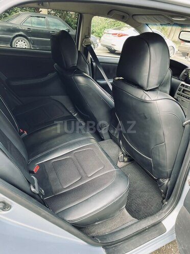 Toyota Corolla 2005, 300,000 km - 1.4 l - Bakı