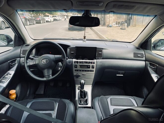 Toyota Corolla 2005, 300,000 km - 1.4 l - Bakı