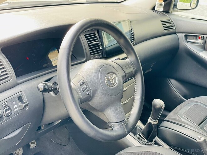 Toyota Corolla 2005, 300,000 km - 1.4 l - Bakı