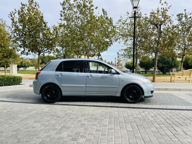 Toyota Corolla 2005, 300,000 km - 1.4 l - Bakı