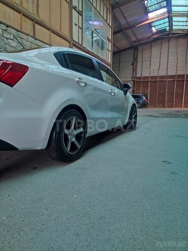 Kia Rio 2012, 240,000 km - 1.4 l - Bakı