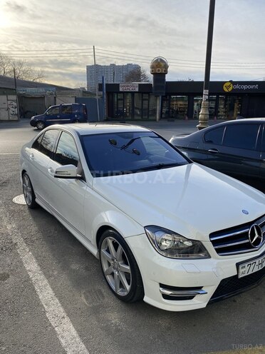 Mercedes C 250 2014, 220,000 km - 1.8 l - Bakı