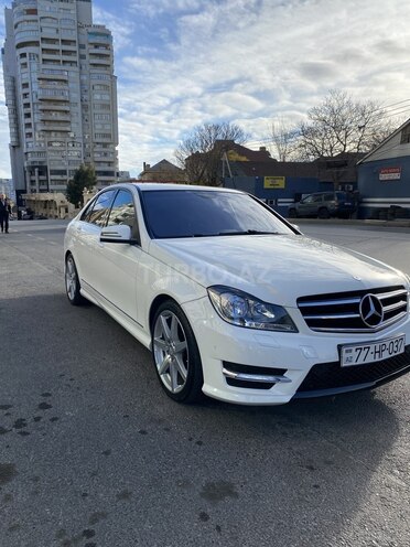 Mercedes C 250 2014, 220,000 km - 1.8 l - Bakı