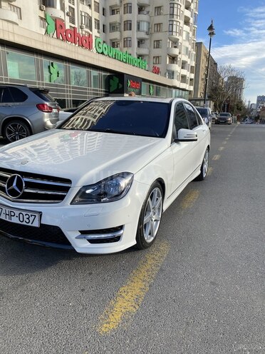 Mercedes C 250 2014, 220,000 km - 1.8 l - Bakı