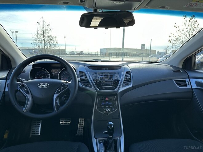 Hyundai Elantra 2014, 240,000 km - 1.8 л - Bakı