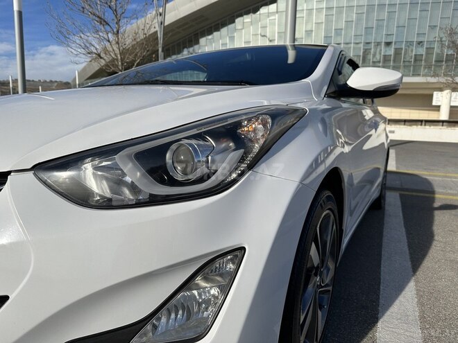 Hyundai Elantra 2014, 240,000 km - 1.8 л - Bakı